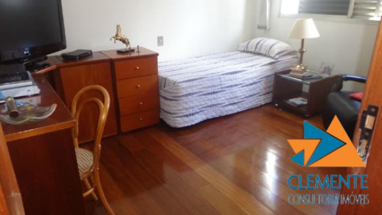 Imagem Apartamento com 4 Quartos à Venda, 210 m² em Lourdes - Belo Horizonte Imagem Apartamento com 4 Quartos à Venda, 210 m² em Lourdes - Belo Horizonte