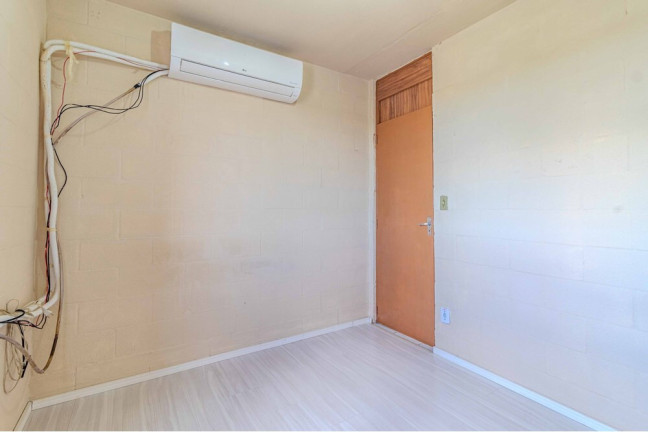 Imagem Apartamento com 2 Quartos à Venda, 40 m² em Rubem Berta - Porto Alegre Imagem Apartamento com 2 Quartos à Venda, 40 m² em Rubem Berta - Porto Alegre