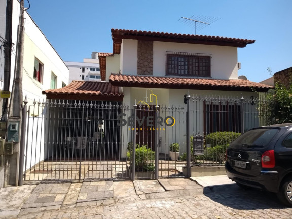 Casa de Condomínio com 4 Quartos à Venda, 229 m² em Centro - São Gonçalo