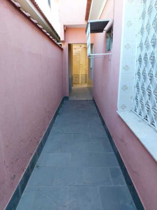 Imagem Imóvel com 4 Quartos à Venda, 250 m² em Campo Grande - Rio De Janeiro Imagem Imóvel com 4 Quartos à Venda, 250 m² em Campo Grande - Rio De Janeiro