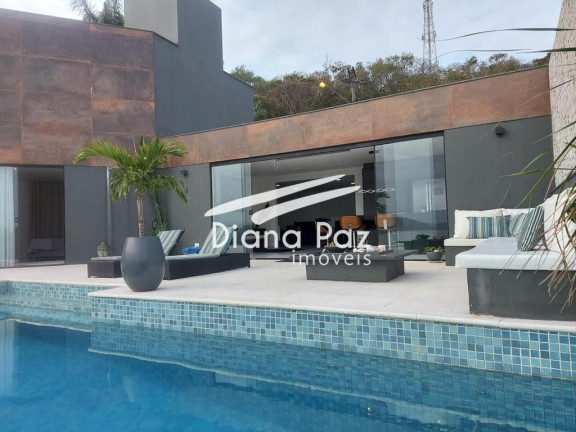 Imagem Casa com 3 Quartos à Venda, 285 m² em Ferradurinha - Búzios Imagem Casa com 3 Quartos à Venda, 285 m² em Ferradurinha - Búzios