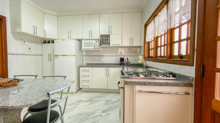 Imagem Casa com 5 Quartos à Venda, 275 m² em Cambuci - São Paulo Imagem Casa com 5 Quartos à Venda, 275 m² em Cambuci - São Paulo