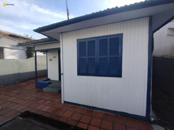 Imagem Casa com 4 Quartos à Venda, 324 m² em Balneário - Florianópolis Imagem Casa com 4 Quartos à Venda, 324 m² em Balneário - Florianópolis
