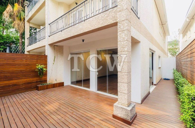 Casa de Condomínio com 3 Quartos à Venda, 300 m² em Jardim Viana - São Paulo