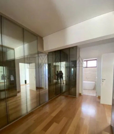 Imagem Imóvel com 3 Quartos à Venda, 552 m² em Campo Belo - São Paulo Imagem Imóvel com 3 Quartos à Venda, 552 m² em Campo Belo - São Paulo