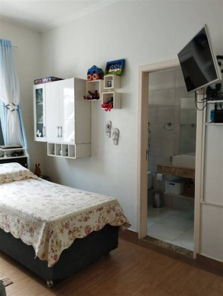 Imagem Casa com 3 Quartos à Venda, 171 m² em Flórida - Praia Grande Imagem Casa com 3 Quartos à Venda, 171 m² em Flórida - Praia Grande