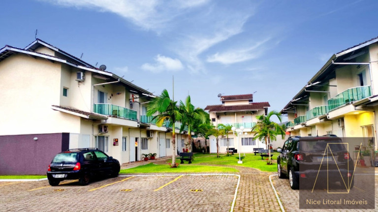 Imagem Sobrado com 2 Quartos à Venda, 75 m² em Massaguaçu - Caraguatatuba Imagem Sobrado com 2 Quartos à Venda, 75 m² em Massaguaçu - Caraguatatuba