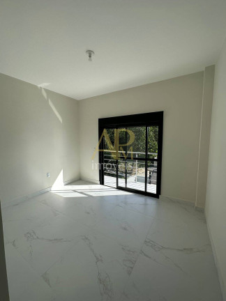 Imagem Casa com 3 Quartos à Venda, 115 m² em Aririu - Palhoça Imagem Casa com 3 Quartos à Venda, 115 m² em Aririu - Palhoça