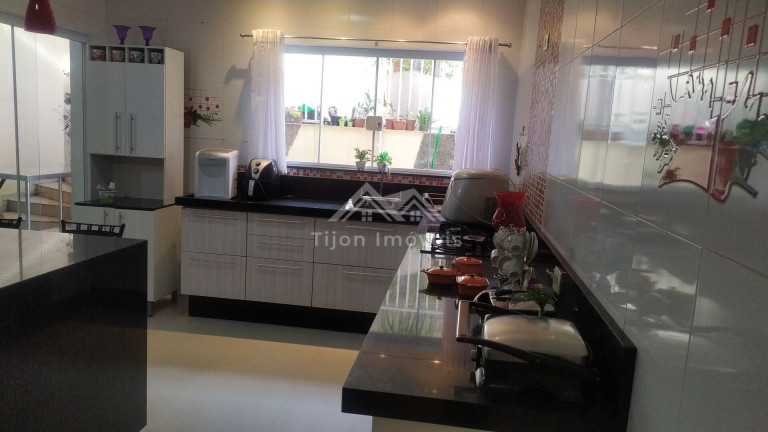 Imagem Casa com 3 Quartos à Venda, 270 m² em Parque Jataí - Votorantim