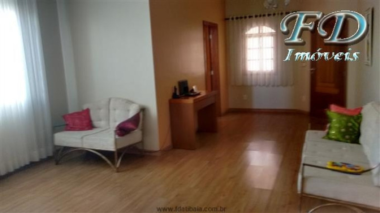 Imagem Casa com 2 Quartos à Venda, 250 m² em Terra Preta (terra Preta) - Mairiporã Imagem Casa com 2 Quartos à Venda, 250 m² em Terra Preta (terra Preta) - Mairiporã