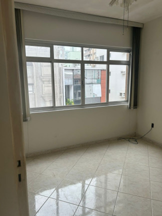Imagem Apartamento com 2 Quartos à Venda, 75 m² em Centro - Balneário Camboriú