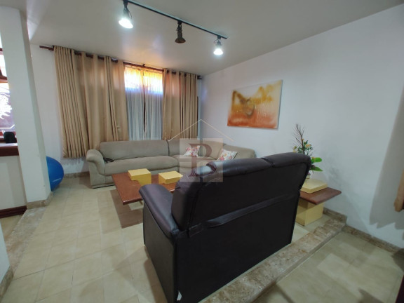 Imagem Casa com 3 Quartos à Venda, 420 m² em Porto Novo - São Gonçalo