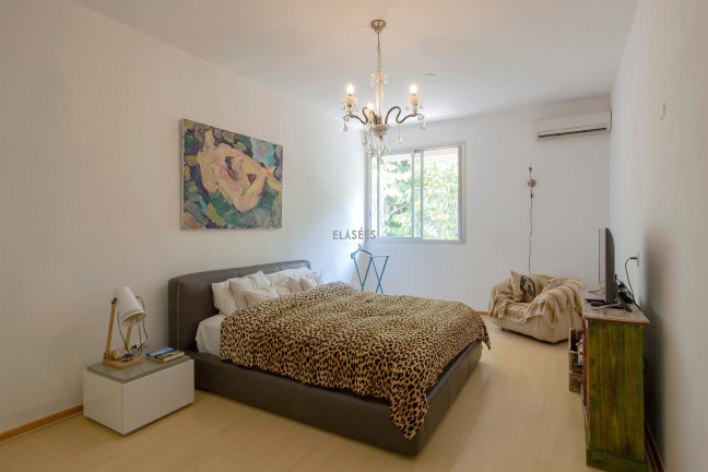 Imagem Sobrado com 3 Quartos à Venda, 401 m² em Jardim Guedala - São Paulo Imagem Sobrado com 3 Quartos à Venda, 401 m² em Jardim Guedala - São Paulo