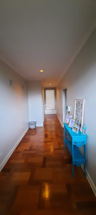 Imagem Casa com 3 Quartos à Venda, 365 m² em Bortolan - Poços De Caldas Imagem Casa com 3 Quartos à Venda, 365 m² em Bortolan - Poços De Caldas