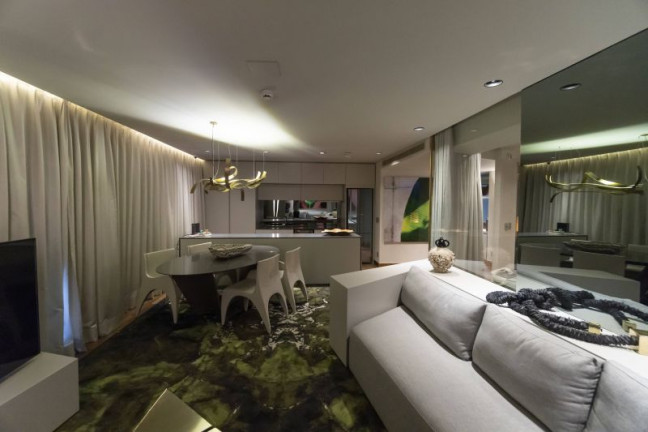Imagem Imóvel com 2 Quartos à Venda, 102 m²