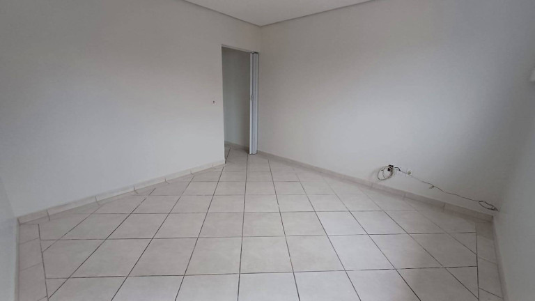 Imagem Casa com 2 Quartos para Alugar,  em Taboão - São Bernardo Do Campo