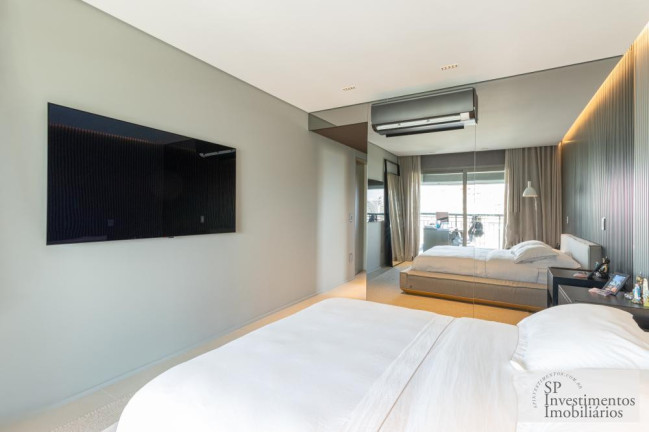 Imagem Apartamento com 2 Quartos à Venda, 171 m² em Moema - São Paulo