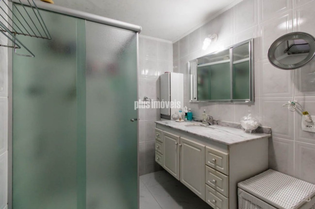 Imagem Apartamento com 3 Quartos à Venda, 135 m² em Itaim Bibi - São Paulo Imagem Apartamento com 3 Quartos à Venda, 135 m² em Itaim Bibi - São Paulo