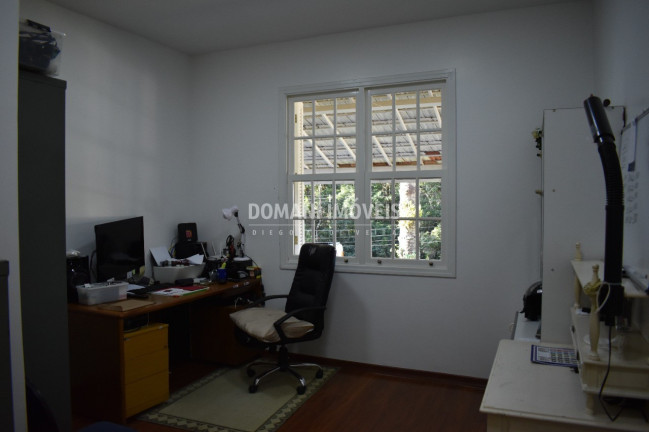 Imagem Casa com 4 Quartos à Venda, 269 m² em Região De Capivari - Campos Do Jordão Imagem Casa com 4 Quartos à Venda, 269 m² em Região De Capivari - Campos Do Jordão