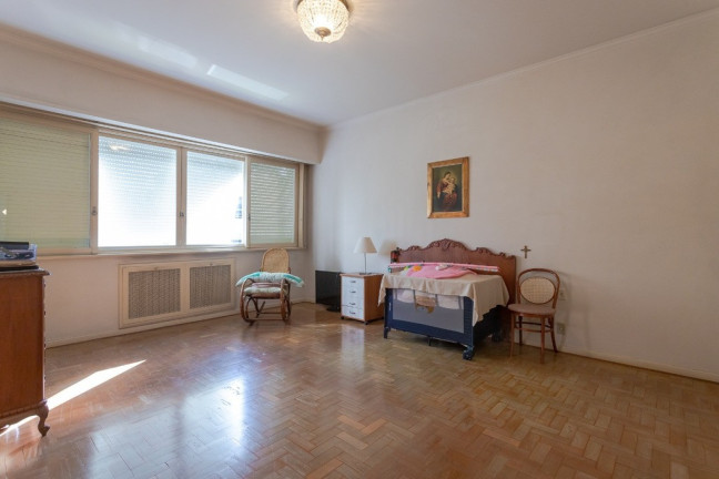 Imagem Apartamento com 3 Quartos à Venda, 231 m² em Moinhos De Vento - Porto Alegre Imagem Apartamento com 3 Quartos à Venda, 231 m² em Moinhos De Vento - Porto Alegre