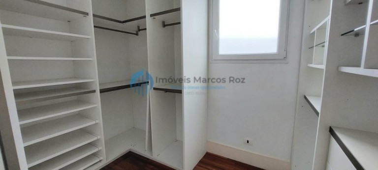 Imagem Casa com 4 Quartos à Venda, 804 m² em Alphaville Conde Ii - Barueri Imagem Casa com 4 Quartos à Venda, 804 m² em Alphaville Conde Ii - Barueri