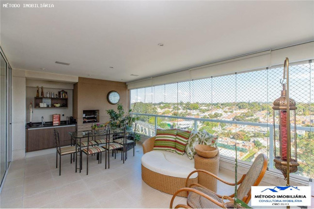 Imagem Imóvel com 3 Quartos à Venda, 180 m² em Campo Belo - São Paulo Imagem Imóvel com 3 Quartos à Venda, 180 m² em Campo Belo - São Paulo