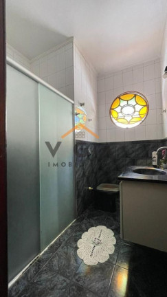 Imagem Casa com 4 Quartos à Venda, 100 m² em Vila Jacuí - São Paulo Imagem Casa com 4 Quartos à Venda, 100 m² em Vila Jacuí - São Paulo