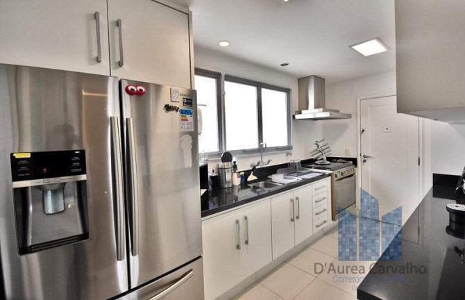 Imagem Apartamento com 3 Quartos à Venda, 181 m² em Moema - São Paulo Imagem Apartamento com 3 Quartos à Venda, 181 m² em Moema - São Paulo