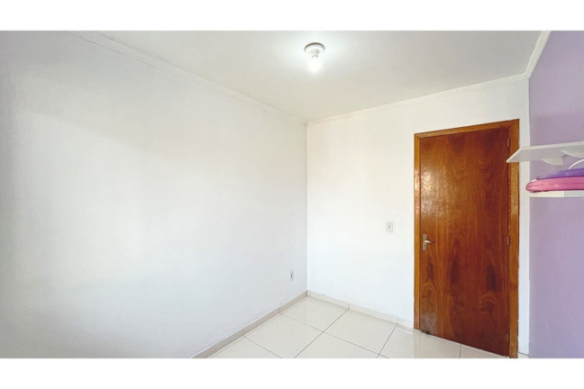 Imagem Casa com 2 Quartos à Venda, em Hípica - Porto Alegre Imagem Casa com 2 Quartos à Venda, em Hípica - Porto Alegre