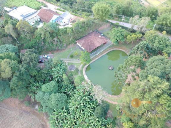 Imagem Chácara com 3 Quartos à Venda, 500 m² em Santa Rosa - Teresópolis Imagem Chácara com 3 Quartos à Venda, 500 m² em Santa Rosa - Teresópolis
