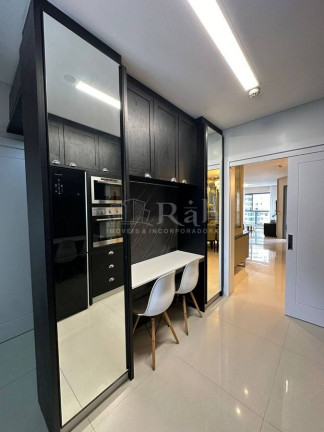 Imagem Apartamento com 4 Quartos à Venda, 182 m² em Centro - Balneário Camboriú