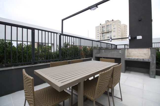 Imagem Apartamento com 1 Quarto à Venda, 66 m² em Auxiliadora - Porto Alegre Imagem Apartamento com 1 Quarto à Venda, 66 m² em Auxiliadora - Porto Alegre