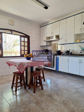 Imagem Casa com 3 Quartos à Venda, 250 m² em Bragança Paulista Imagem Casa com 3 Quartos à Venda, 250 m² em Bragança Paulista