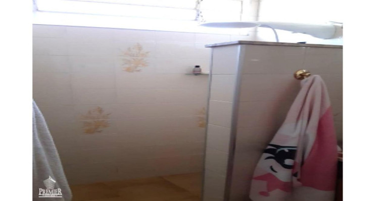 Imagem Casa com 2 Quartos à Venda, 168 m² em Vila Hortolândia - Jundiaí