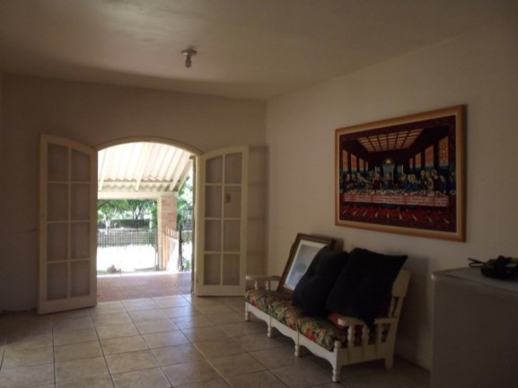 Imagem Casa com 3 Quartos à Venda, 2.084 m² em águas Claras - Viamão