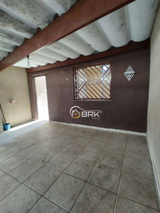 Casa com 4 Quartos para Alugar, 137 m² em Vila Carrão - São Paulo