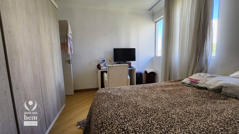 Imagem Apartamento com 2 Quartos à Venda, 82 m² em Portão - Curitiba