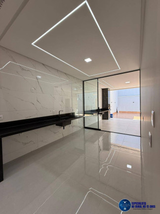 Imagem Casa com 3 Quartos à Venda, 263 m² em Vila Rosa - Goiânia Imagem Casa com 3 Quartos à Venda, 263 m² em Vila Rosa - Goiânia