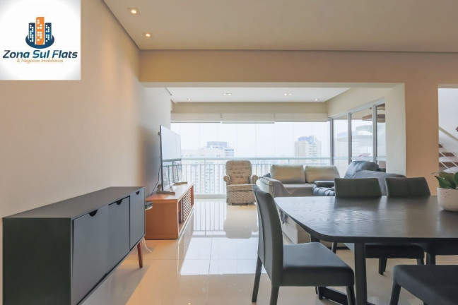 Imagem Imóvel com 3 Quartos à Venda, 232 m² em Vila Firmiano Pinto - São Paulo