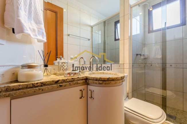 Imagem Apartamento com 3 Quartos à Venda, 150 m² em Cristo Rei - Curitiba Imagem Apartamento com 3 Quartos à Venda, 150 m² em Cristo Rei - Curitiba
