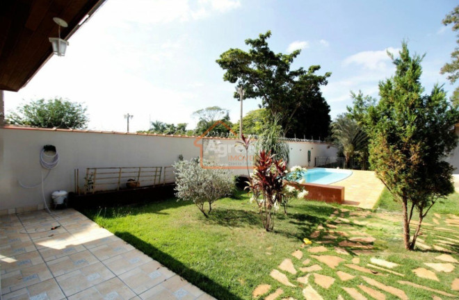 Imagem Casa com 3 Quartos à Venda, 300 m² em Jardim Maria Beatriz - Mogi Mirim Imagem Casa com 3 Quartos à Venda, 300 m² em Jardim Maria Beatriz - Mogi Mirim