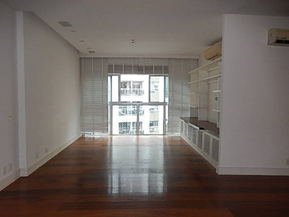 Imagem Apartamento com 2 Quartos à Venda,  em Leblon - Rio De Janeiro