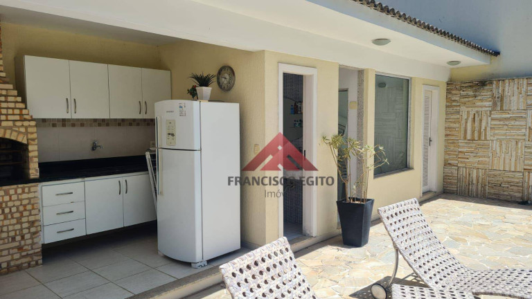 Imagem Casa com 3 Quartos à Venda, 242 m² em Camboinhas - Niterói Imagem Casa com 3 Quartos à Venda, 242 m² em Camboinhas - Niterói