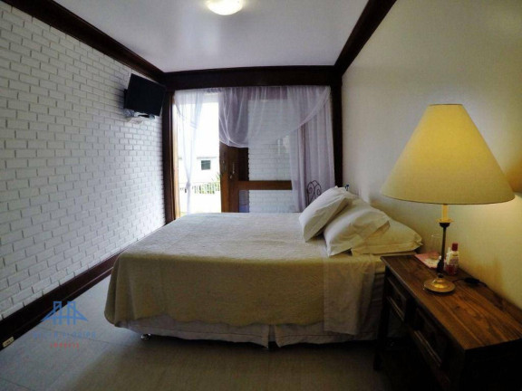 Imagem Casa com 4 Quartos à Venda, 450 m² em João Paulo - Florianópolis