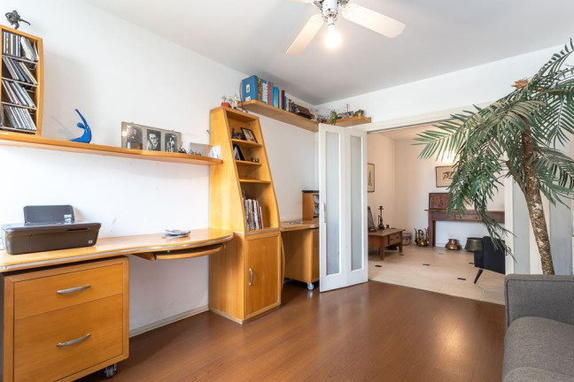 Imagem Imóvel com 6 Quartos à Venda,  em Alto De Pinheiros - São Paulo