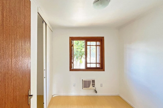 Imagem Casa com 3 Quartos à Venda, 101 m² em Espírito Santo - Porto Alegre Imagem Casa com 3 Quartos à Venda, 101 m² em Espírito Santo - Porto Alegre