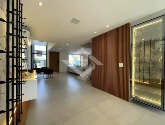 Imagem Casa com 4 Quartos à Venda, 460 m² em Recreio Dos Bandeirantes - Rio De Janeiro Imagem Casa com 4 Quartos à Venda, 460 m² em Recreio Dos Bandeirantes - Rio De Janeiro