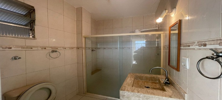 Imagem Imóvel com 2 Quartos à Venda, 64 m² em Lins De Vasconcelos - Rio De Janeiro Imagem Imóvel com 2 Quartos à Venda, 64 m² em Lins De Vasconcelos - Rio De Janeiro