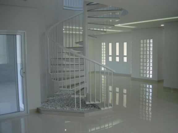 Imagem Sobrado com 3 Quartos à Venda, 360 m² em Swiss Park - Campinas Imagem Sobrado com 3 Quartos à Venda, 360 m² em Swiss Park - Campinas