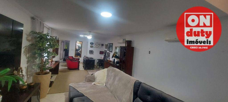 Imagem Casa com 4 Quartos à Venda, 316 m² em Marapé - Santos